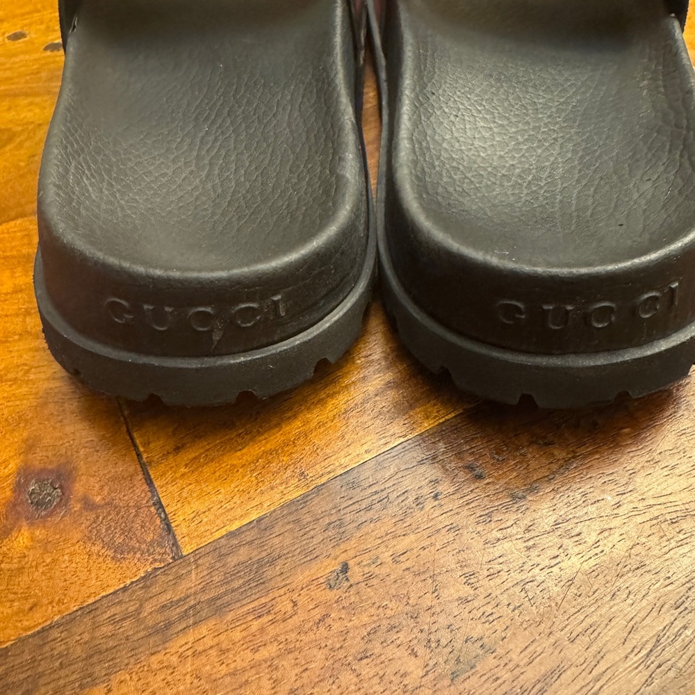 Gucci Slides - Picture 3 of 12